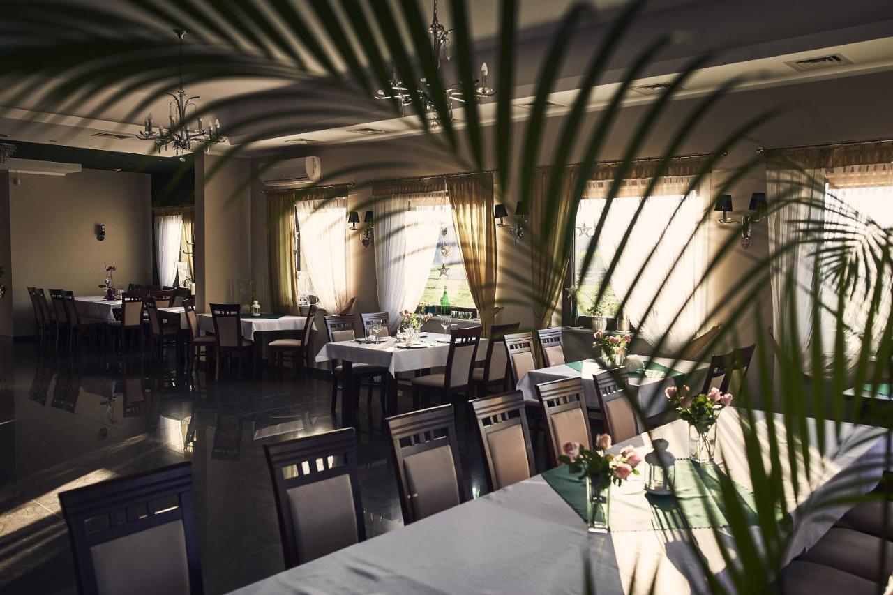 Hotel AB Tychy Buitenkant foto